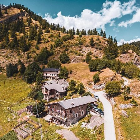 Agri-B&B Lou Col Canosio Exteriör bild