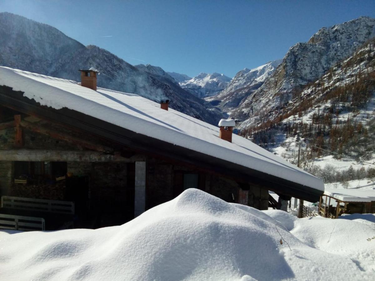 Agri-B&B Lou Col Canosio Exteriör bild