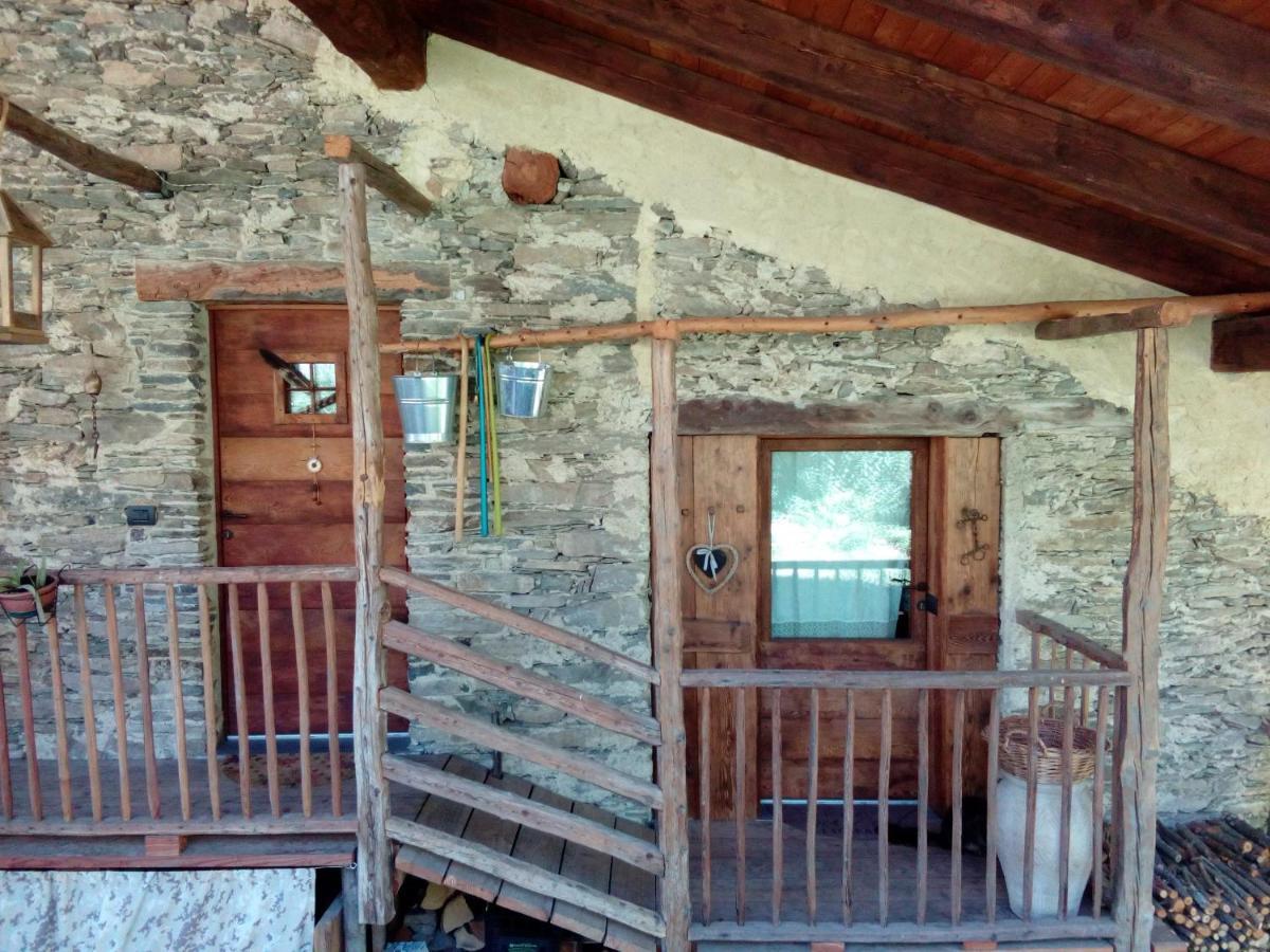 Agri-B&B Lou Col Canosio Exteriör bild